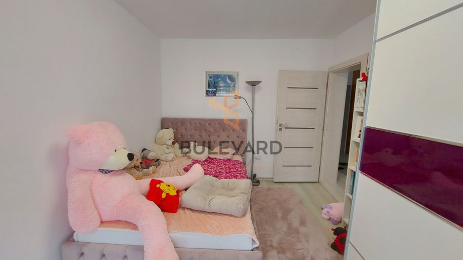 Apartament modern+ terasa de 21mp, parcare, zona Porii - Poză 5