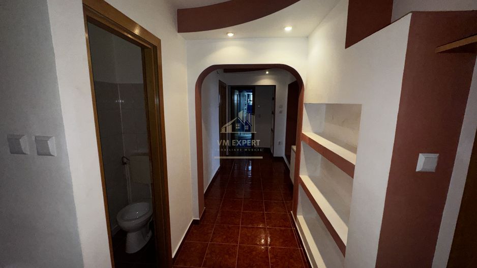 APARTAMENT CAMPULUNG TIP PENTHOUSE, 5 CAMERE GRUI - Poză 20