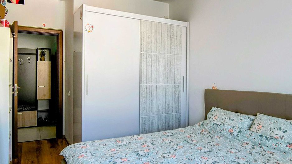 Vânzare apartament 2 camere Militari rezidence - Poză 3