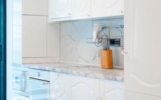 Apartament premium cu terasă mare și vedere la mare – Sea On - Poză 8