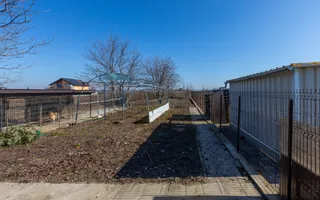 Casă/Vilă modernă de vânzare la intrare în Bogdan Vodă, județul Bacău. - Poză 18