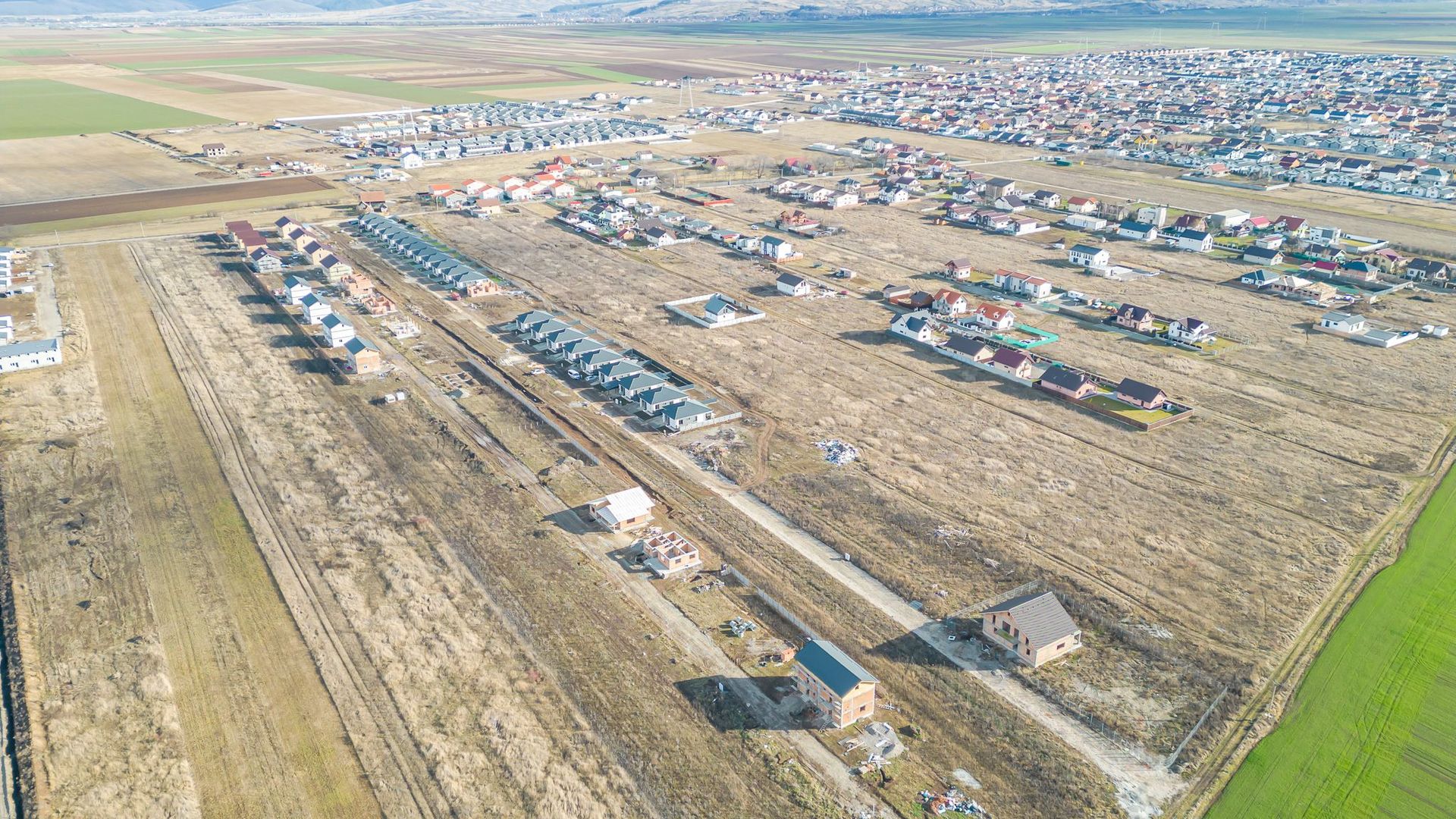 Teren cu autorizatie de constructie si utilitati - Poză 6