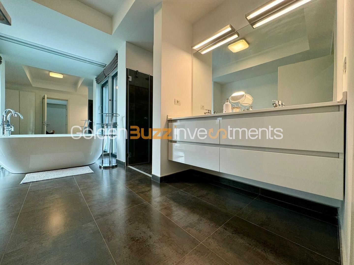 Vila complex privat Erou  Iancu Nicolae - Poză 31