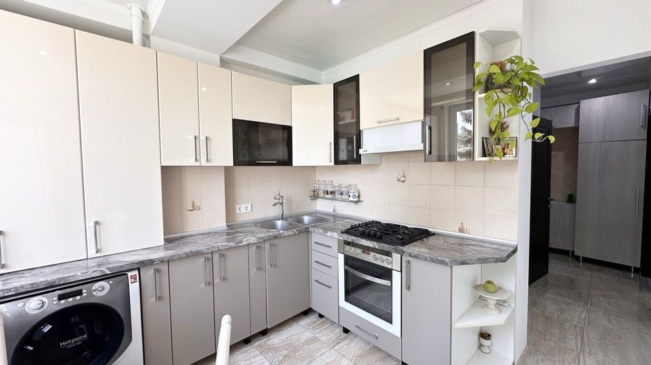 Se vinde apartament Codru - Poză 7