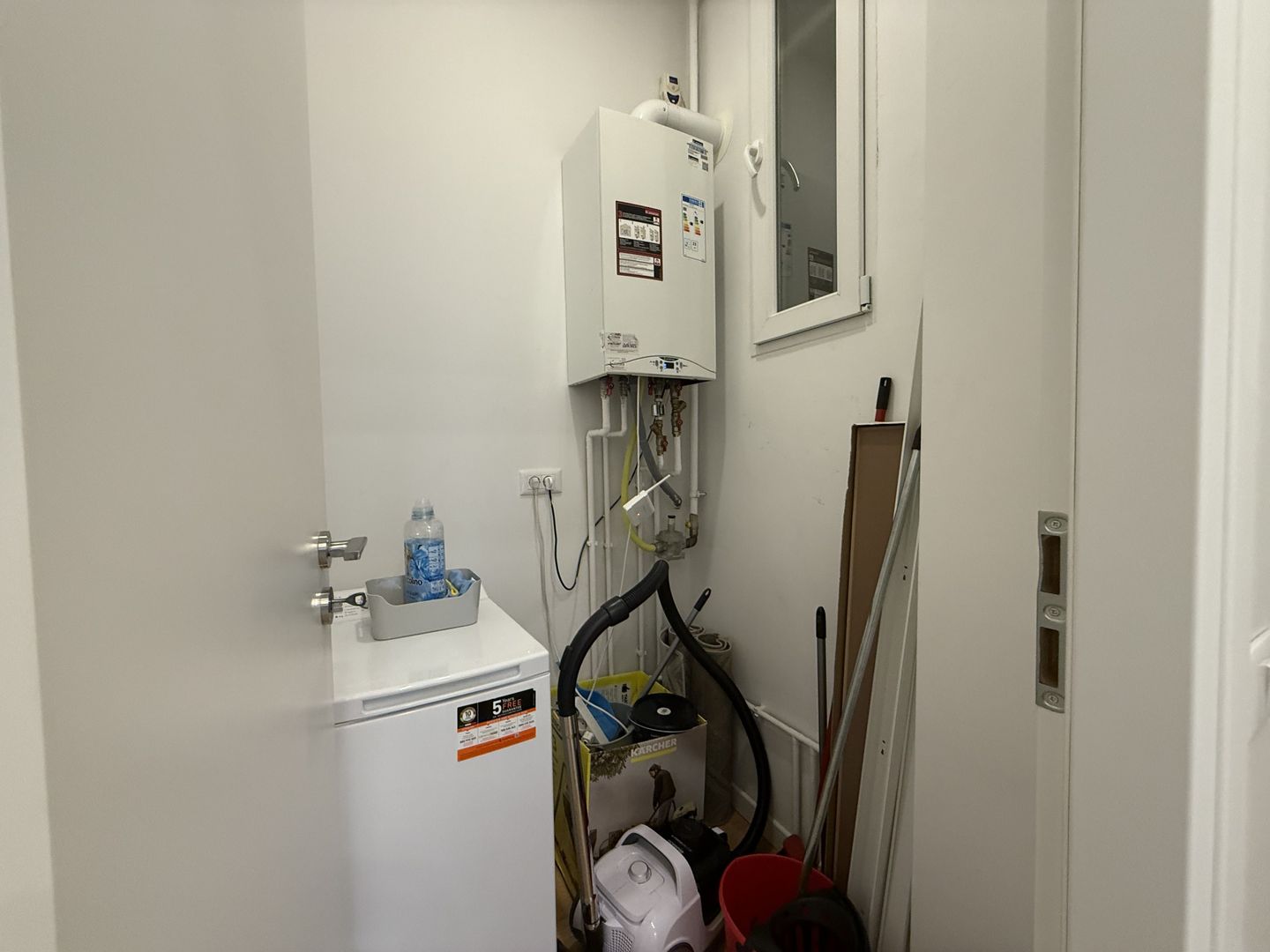 Apartament 2 camere, elegant si spațios, in Piața Victoriei - Opera - Poză 18