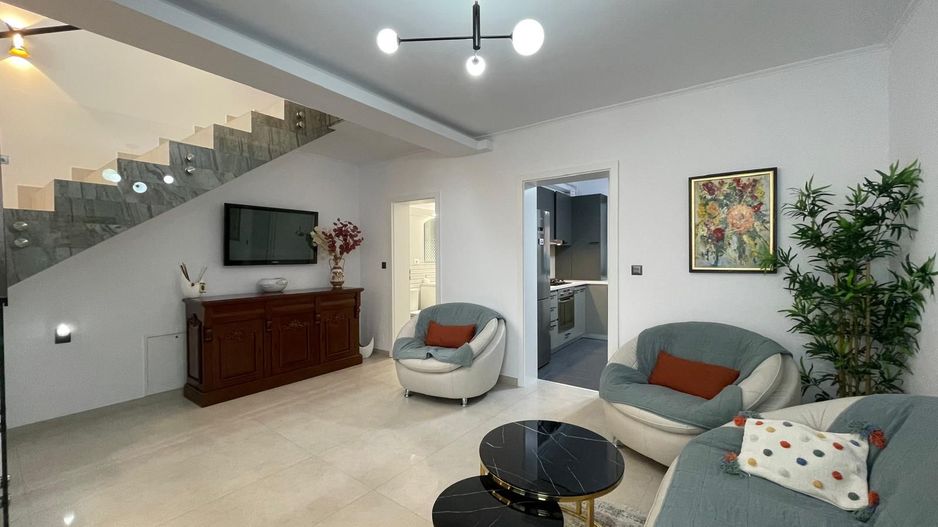 Casa insiruita- 3 camere - mobilat - Calea Urseni - Poză 2