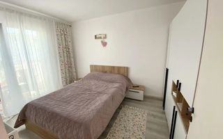 Apartament 3 camere Decomandate-Florilor-Etaj 3-Suprafata 74mp-Liber - Poză 3