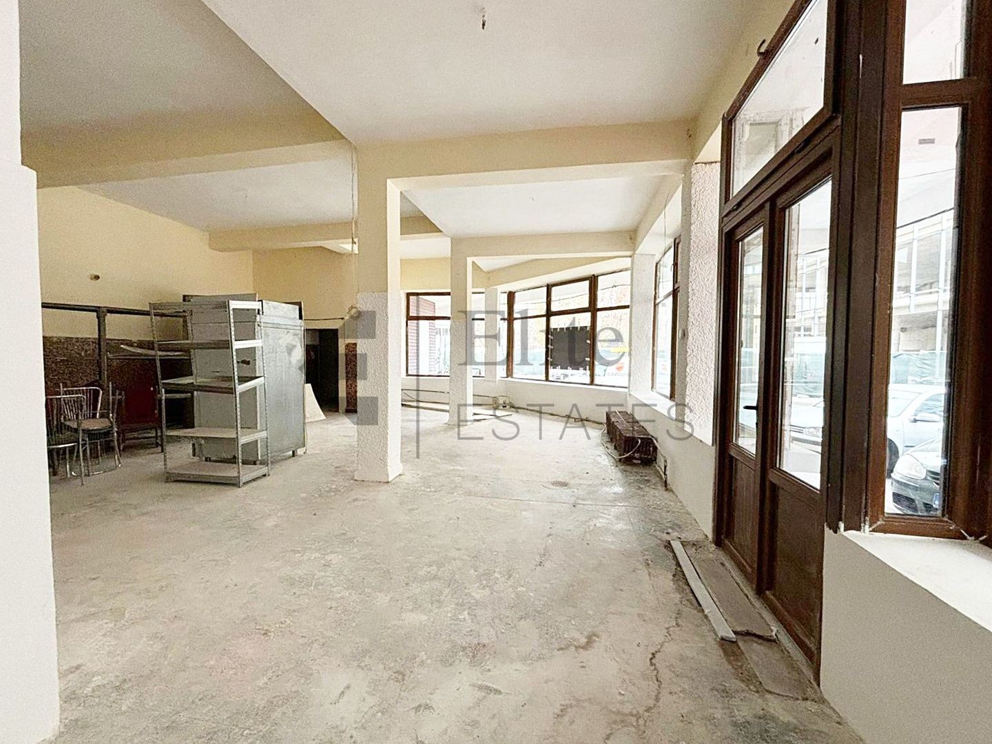 Spatiu comercial 129 mp ultracentral in Oradea - Poză 1