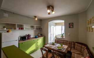 Mobilat si utilat zona Complex,Centrul de Afaceri - Poză 3