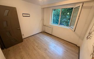 Vnzare apartament 3 camere | Teiul Doamnei - Poză 2