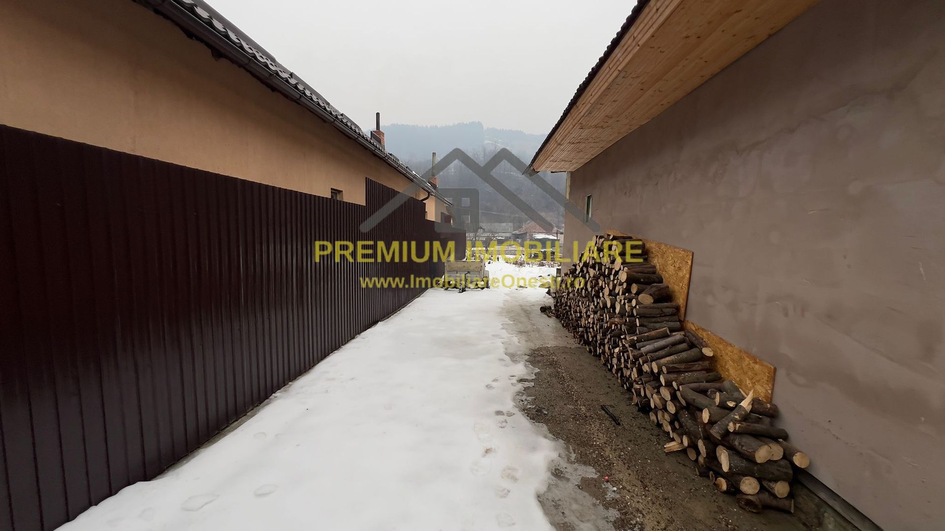 Casă renovată 2025 de vânzare în Cireșoaia - Poză 2