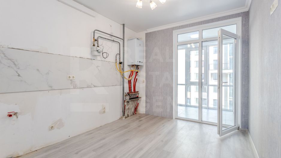 Vânzare, apartament 2 camere, str. Milescu Spataru, Ciocana - Poză 4