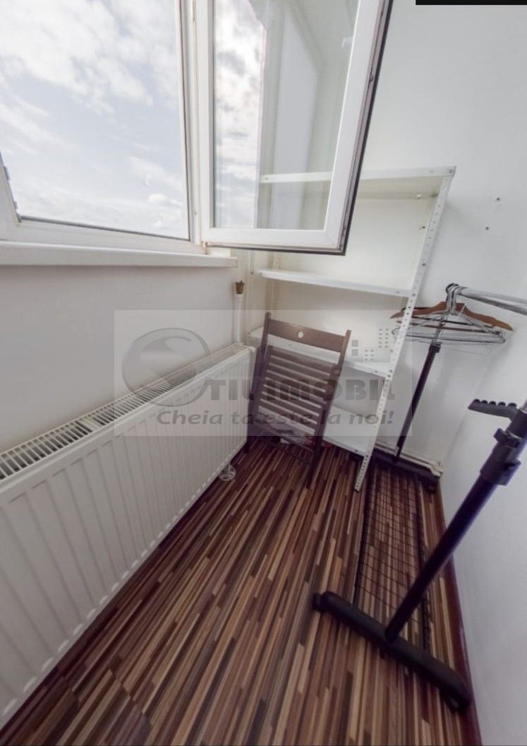 Apartament 3 camere decomandat - 80 mp - Nicolina - 114.000 euro ! - Poză 12