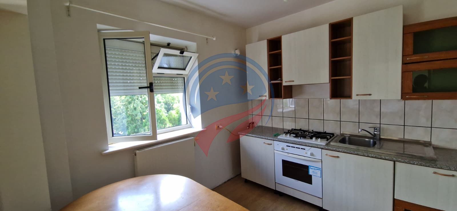 Apartament cu 2 camere de vânzare – Craiova, zona Ștefan Velovan | Etaj 2/2 - Poză 5