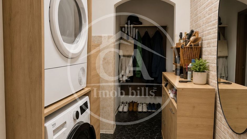Apartament cu 3 camere de vânzare în zona Rogerius, Oradea - Poză 8