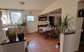 Casa cu 5 camere de vanzare | Iosia | Oradea. - Poză 2