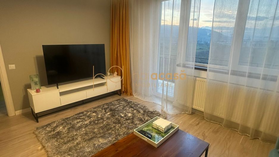 Apartament de vanzare 3 camere 61 mp Sesul de sus - Poză 2