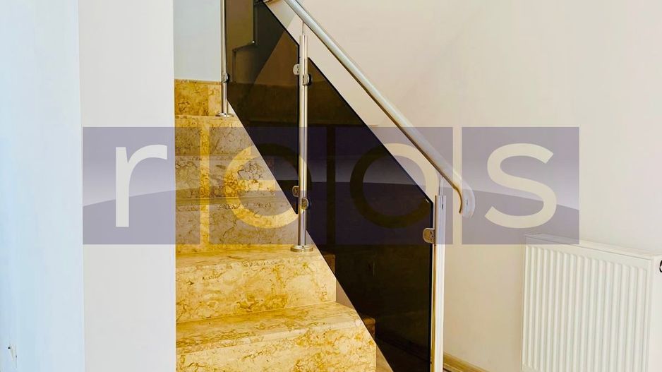 VILA DE VANZARE CORBEANCA 450 MP 6 CAMERE - Poză 7