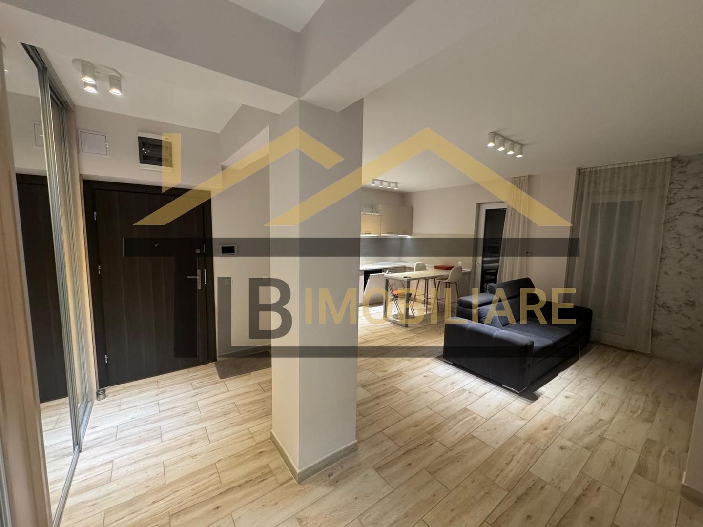 Apartament de 2 camere, 56mp, parcare, pet friendly, Zona Centrala - Poză 2