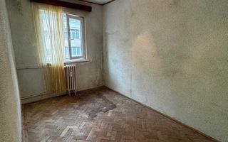 Apartament cu 3 camere | Ideal pentru renovare |  George Enescu - Poză 5
