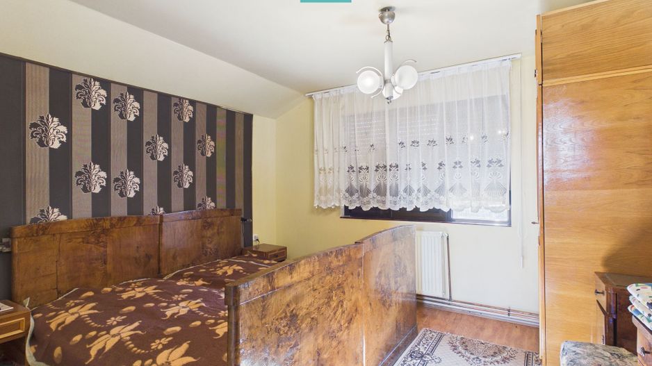 Cabană deosebită cu 4 camere în Căsoaia - Poză 10