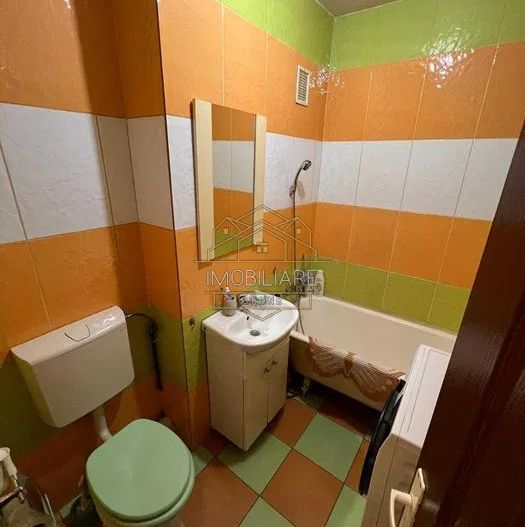 Garsonieră de închiriat zona strada Constantin Brâncoveanu - Poză 7