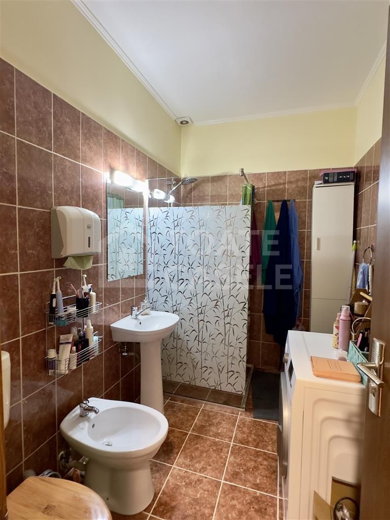 Apartament cu 2 camere, terasa, zona Oasului - Poză 7