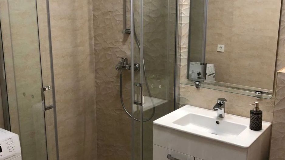 GARSONIERA OBOR, CENTRALA PROPRIE, PARCARE SUBTERANA INCLUSA, METROU - Poză 4
