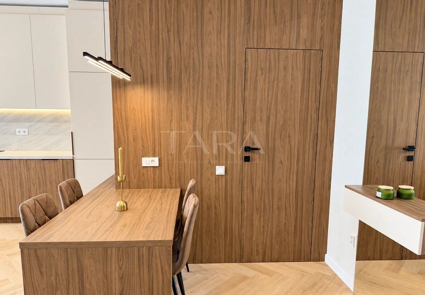Apartament premium 2 camere, dressing, balcon, parcare subterana. - Poză 3