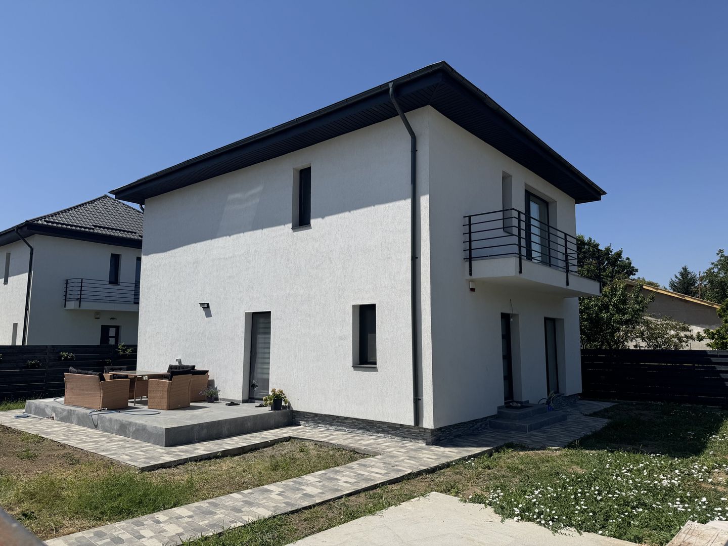 Vile Tunari CENTRAL 5 camere, P+1+M 0% comision - Poză 3