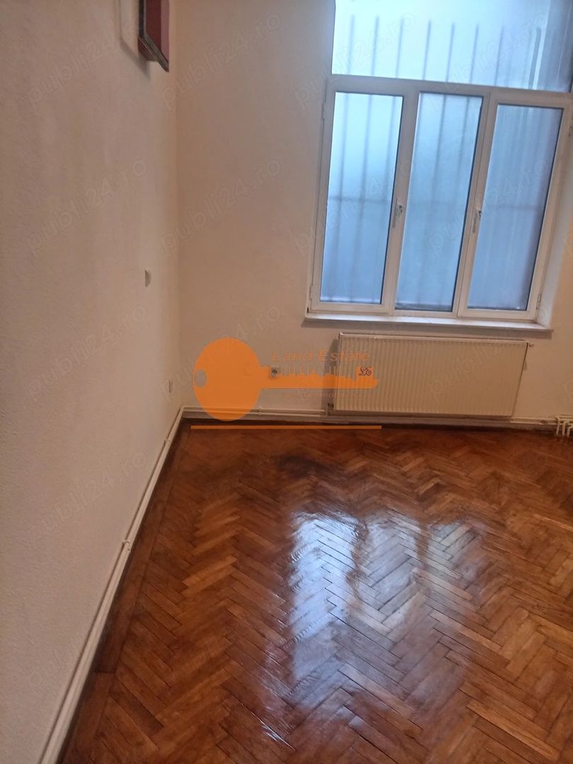 Apartament 3 camere B-dul Regina Elisabeta - Poză 2