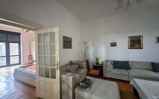 Apartament 4 camere in vila interbelica- vanzare- zona Gara de Nord - Poză 2