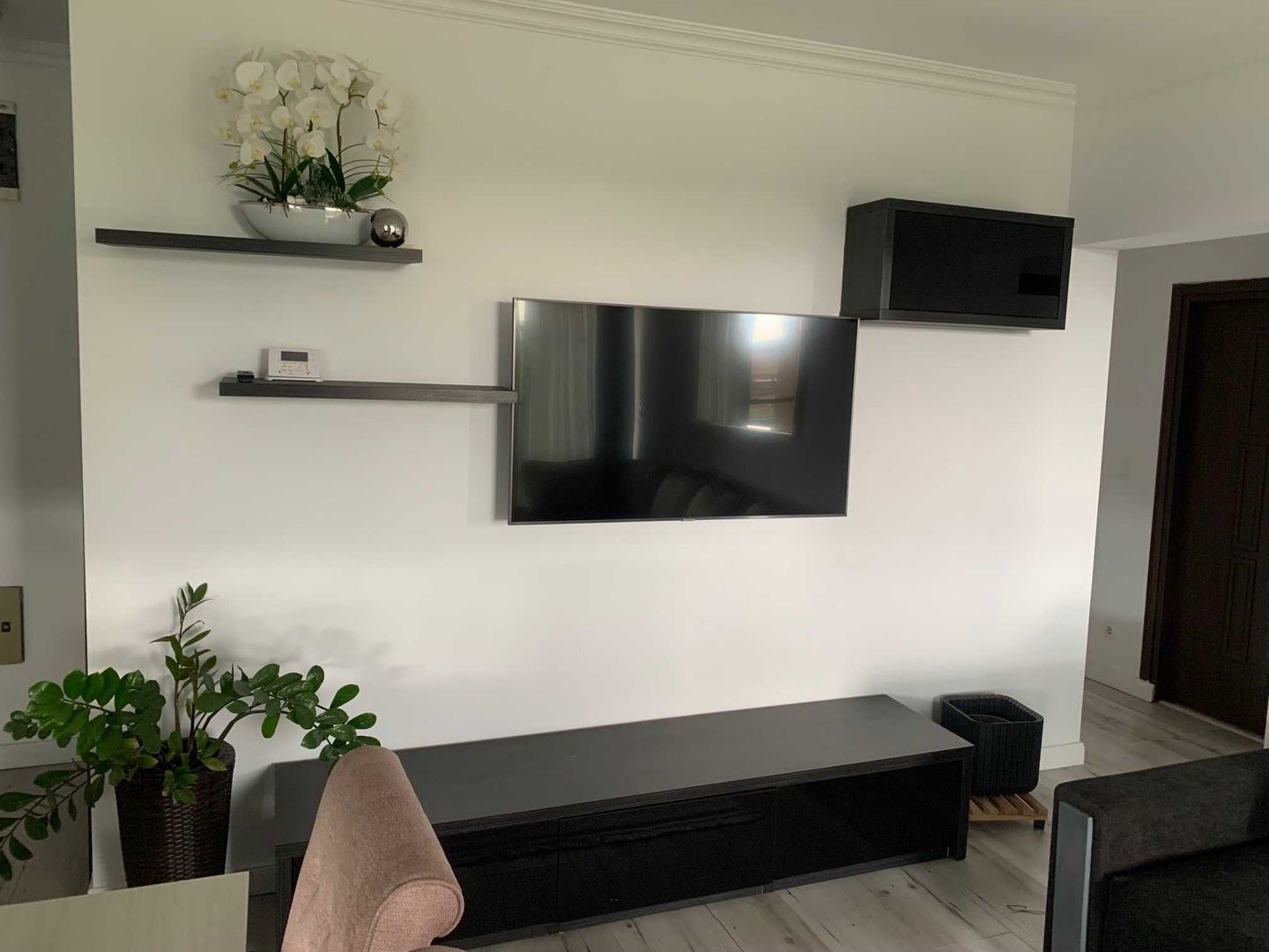 BRASADAS vinde ap 3 cam cu parcare in curte zona Botizului. - Poză 1