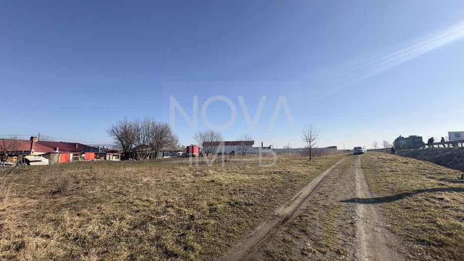 Teren  in suprafata de 4345 mp, Avrig - Poză 2