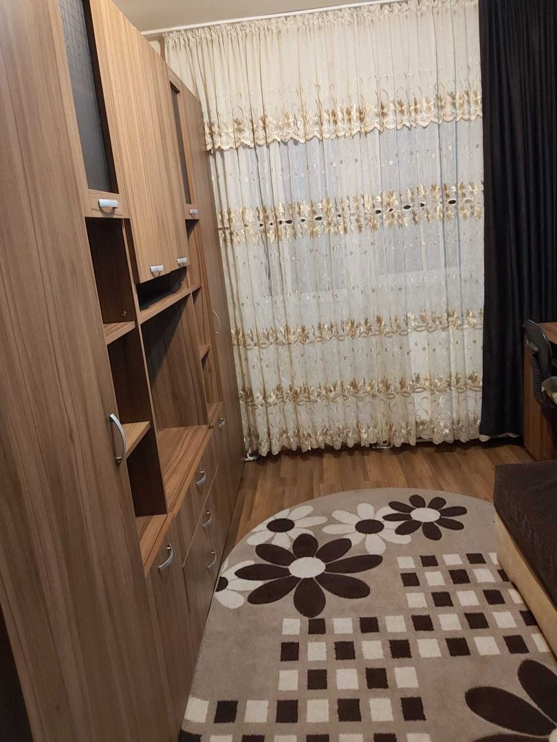 BRASADAS vinde ap 2 cam etaj 4/4 in Micro 14. - Poză 2