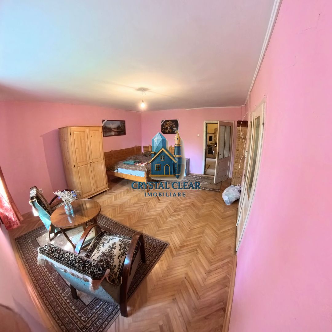 Casă 2 camere + teren 1700 mp - zona Platoul Cornești, str. Trebely - Poză 4