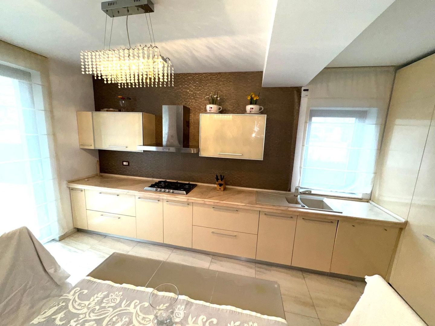 Casa de vanzare Urziceni Ialomita bulevard principal - Poză 7