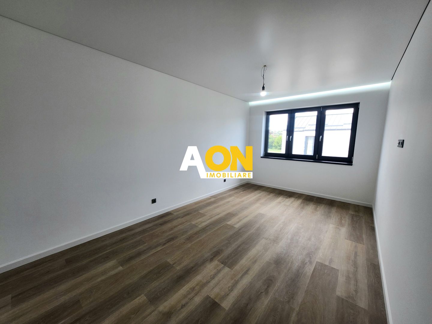 Apartament intr-o vila cu 4 apartamente , Cetate- Alba Iulia - Poză 9