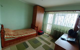 Apartament 4 camere, Micro 18 - Poză 6
