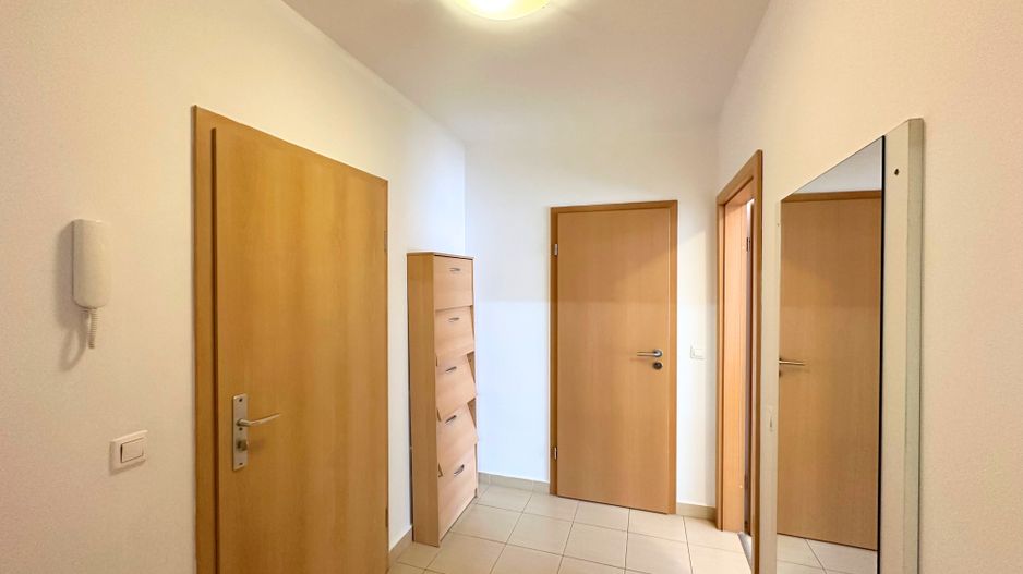 Apartament 2 camere mobilat și utilat cu vedere superbă spre Tâmpa - Poză 17