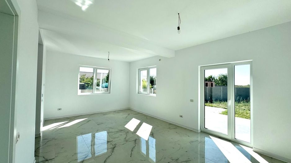 Super pret - Duplex premium cu 4 camere -  Utvin - Poză 2