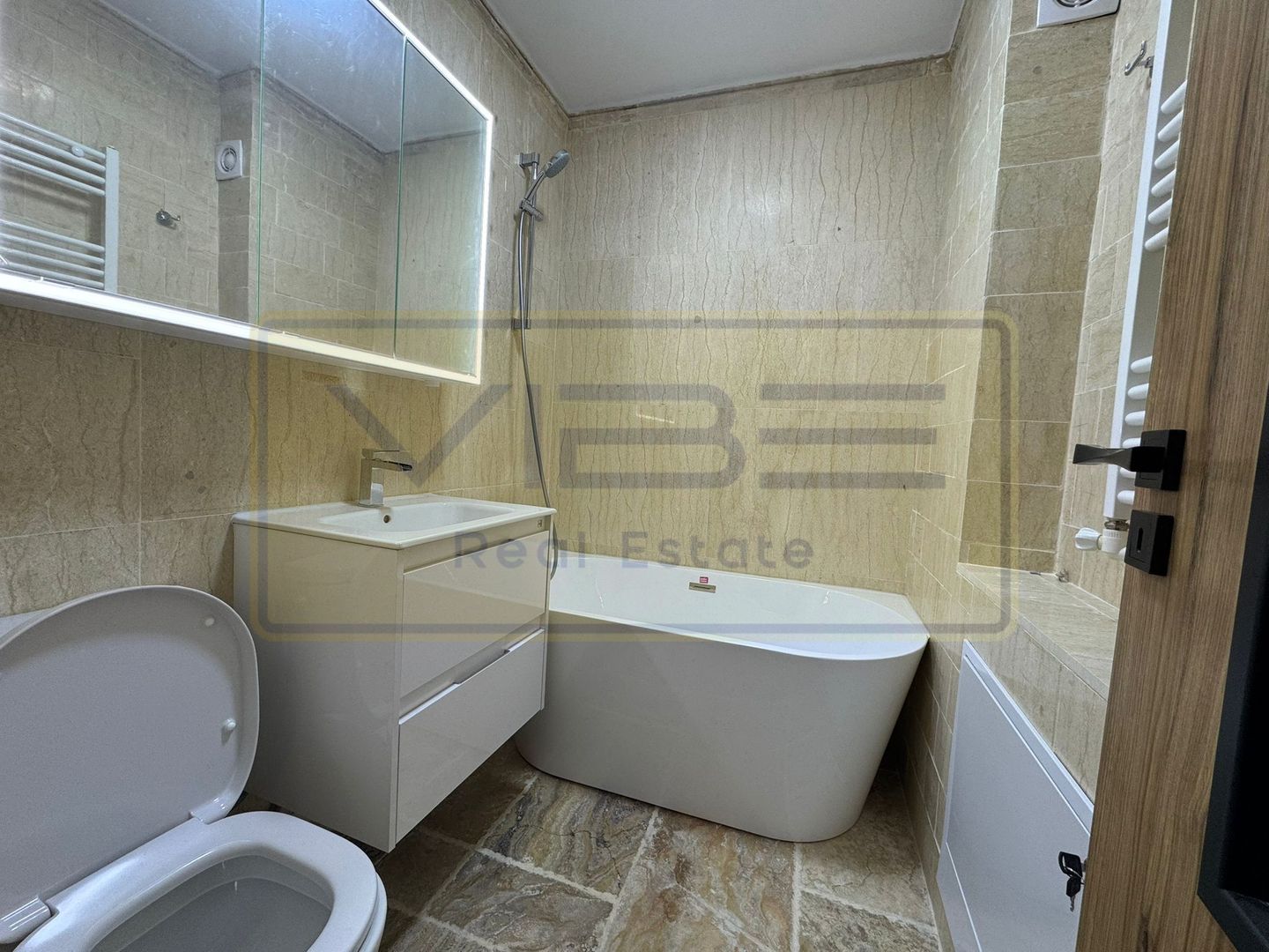 Apartament 3 camere premium Podu Ros - Palas Mall - Poză 23