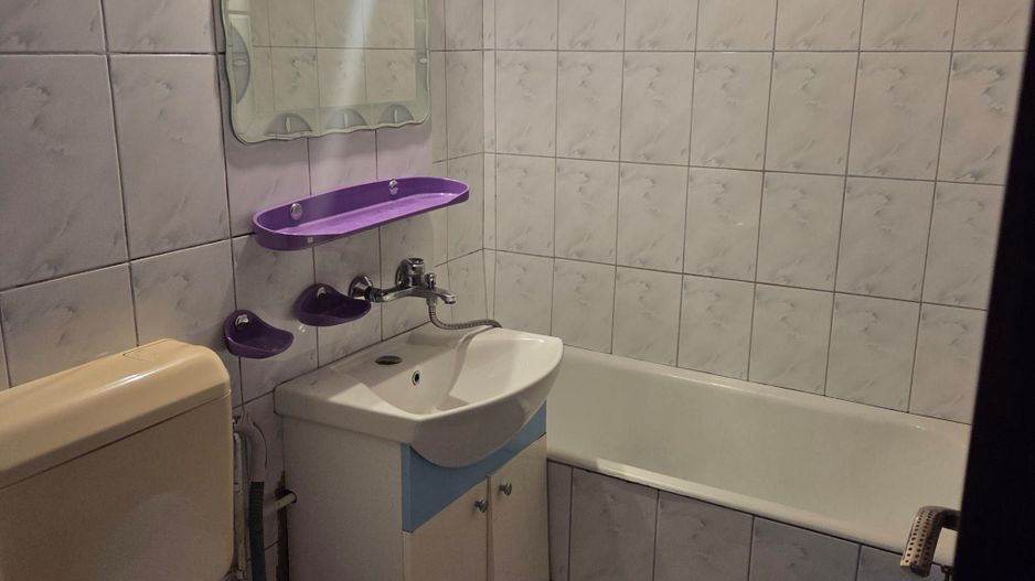 Garsoniera zona Astra,bloc izolat - Poză 4