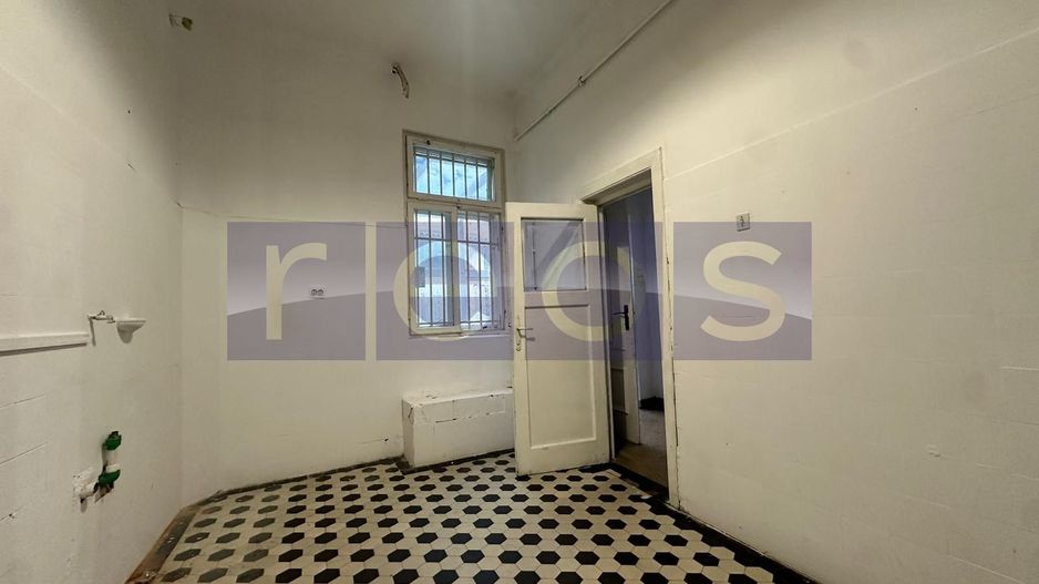 VILA 7 CAMERE | ULTRACENTRAL | 180MP | IDEAL SHOWROOM | SPATIU BIROU | - Poză 21