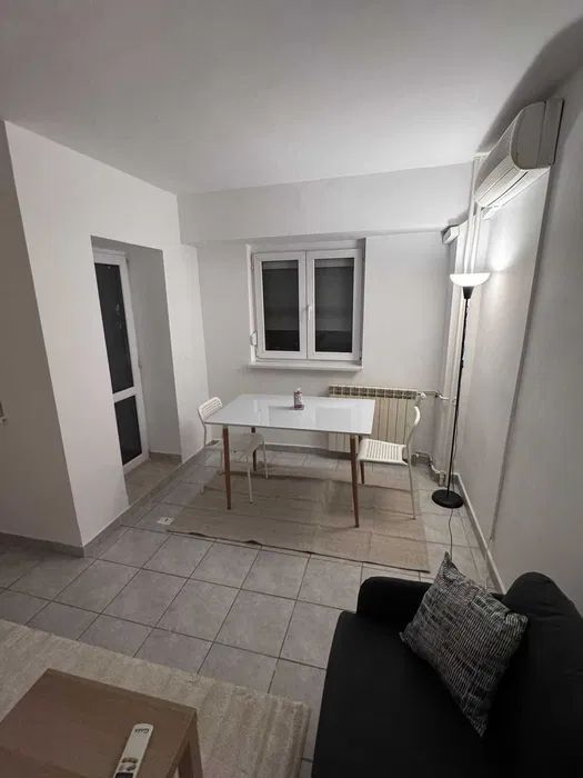 Garsoniera de inchiriat Aviatiei Caramfil - Poză 6