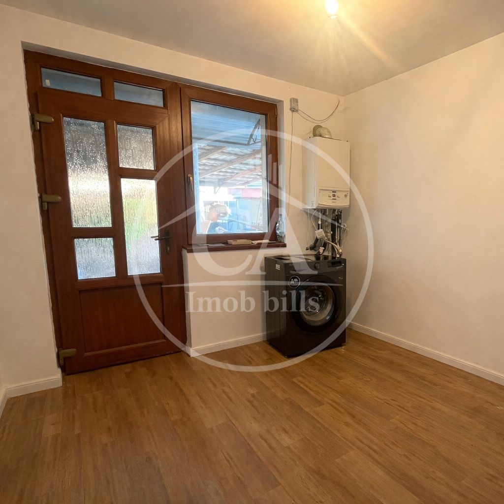 Casa de închiriat cu 4 camere in zona Iosia Nord, Oradea - Poză 6