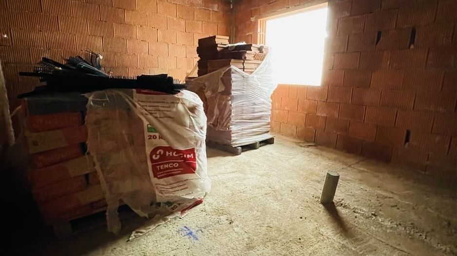 Casa de vanzare plan Parter Semifinisata Cihei - Poză 5