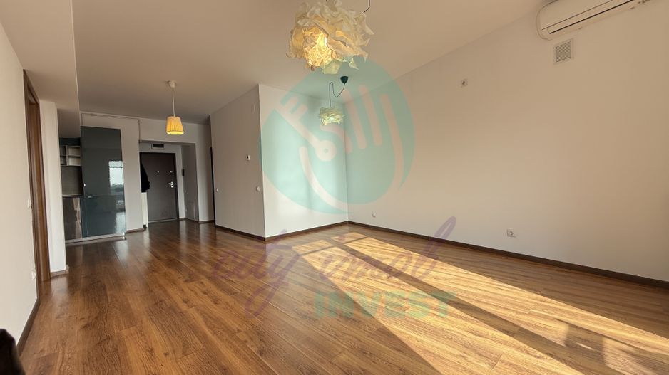 Apartament 3 camere modern – 2015, luminos - Poză 7