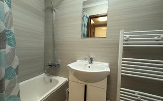 Garsonieră modernă, prima închiriere, etaj intermediar- zona Tractorul - Poză 8