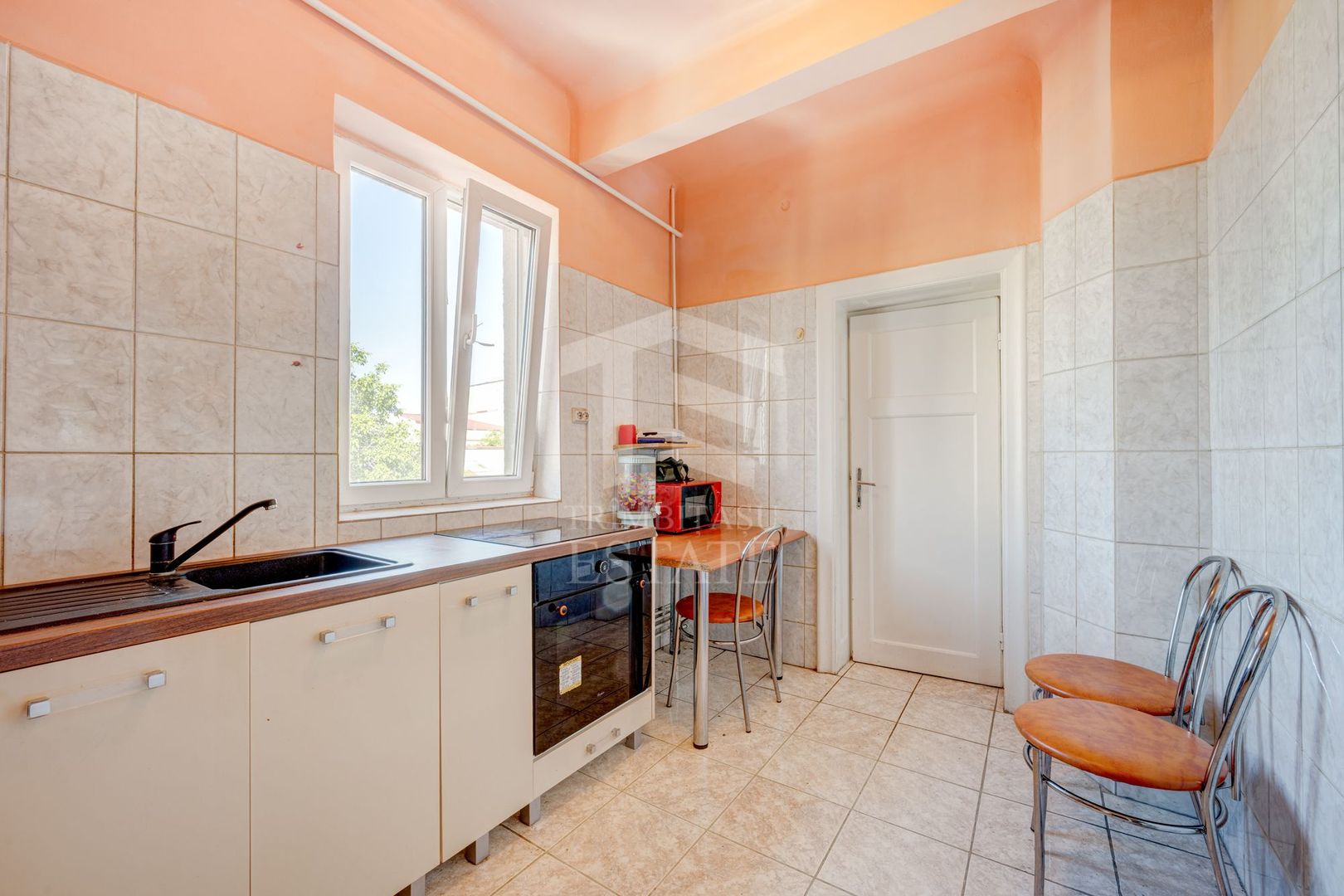 Zona C Calarrasilor ,apartament în imobil interbelic - Poză 9